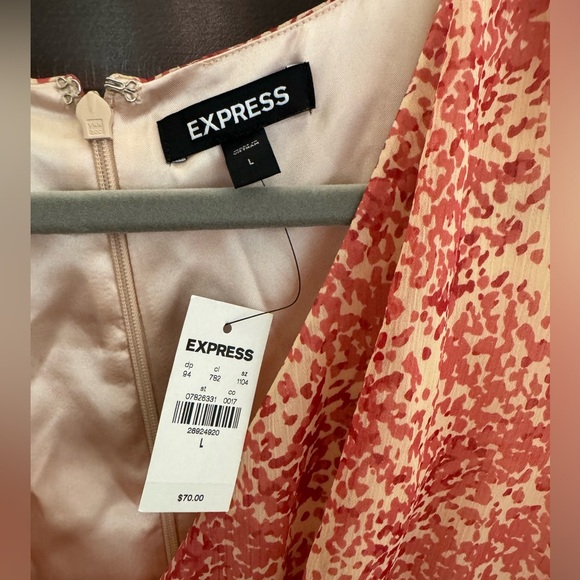 Express Ruffle Mini Dress - Picture 3 of 4